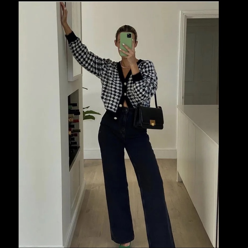 90s Black Strait Leg Jeans - Picture 15 of 15